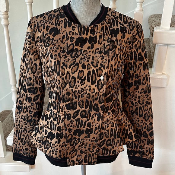 Trouve jacket - Picture 2 of 10